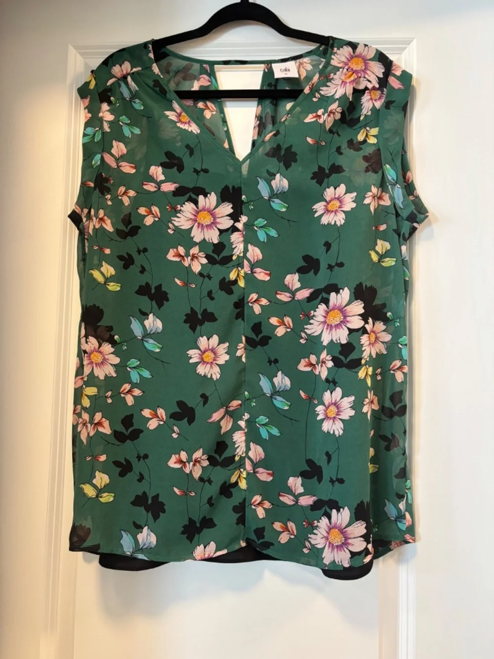 Cabi sleeveless blouses - Picture 9 of 12